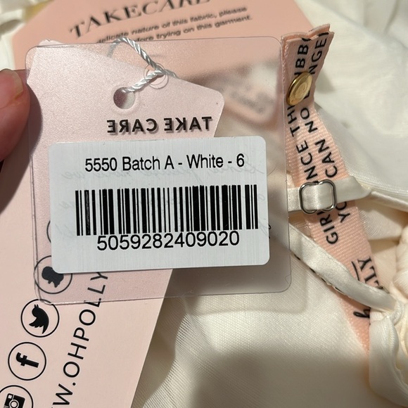 Oh Polly Cream Mini Dress NWT - Picture 7 of 10